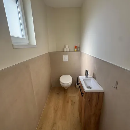 Modern 3-bedroom House - Terrace - Parking Ostheim