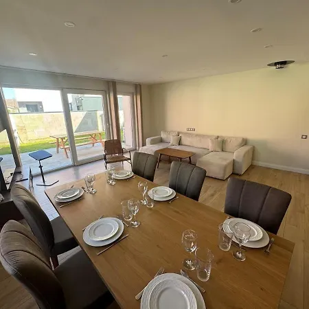 Modern 3-bedroom House - Terrace - Parking Ostheim